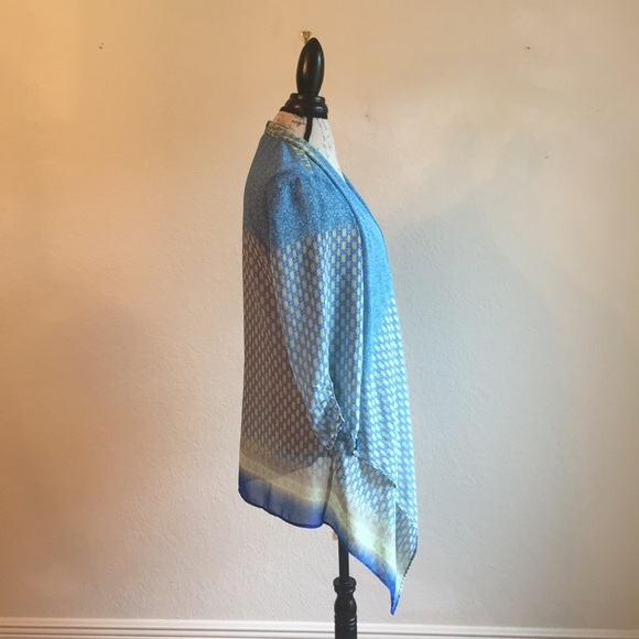 Chico’s 2 polyester cardigan blue gray 3/4 sleeve - Picture 2 of 6